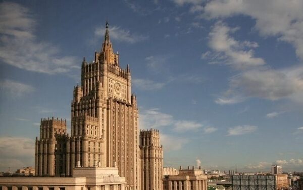 Эвакуация российских дипломатов из Украины: в МИД РФ опровергли информацию Эвакуация российских дипломатов из Украины: в МИД РФ опровергли информацию