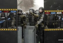 Столицу Казахстана закрыли блокпостами