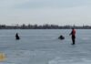 В Днепре водолазы достали из воды утонувшего подростка