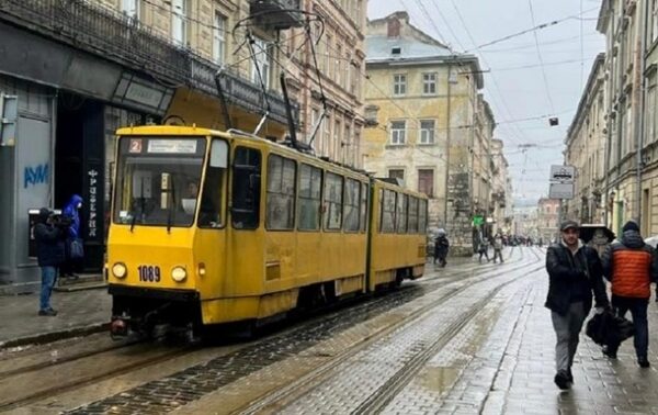 Во Львове утвердили новые тарифы для общественного транспорта Во Львове утвердили новые тарифы для общественного транспорта