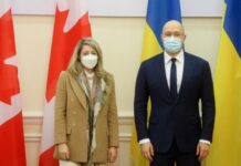 Шмыгаль и глава МИД Канады обсудили торговлю