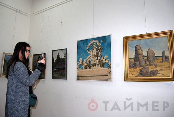Дочери заслуженного одесского художника показали его картины Дочери заслуженного одесского художника показали его картины