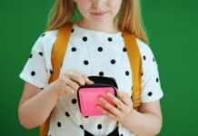 Дети смогут заработать на своих родителях в Приват24