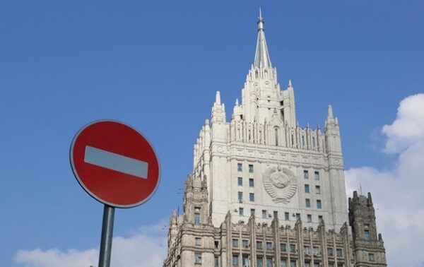 Россия пояснила тупиковость конфликта на Донбассе Россия пояснила тупиковость конфликта на Донбассе