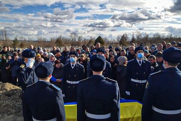 Нацгвардейца из Одесской области, которого расстрелял Рябчук, похоронили Нацгвардейца из Одесской области, которого расстрелял Рябчук, похоронили