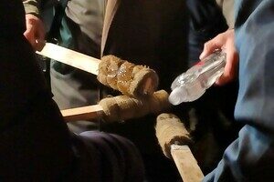 С песнями и факелами: в Одессе отметили День рождения Степана Бандеры С песнями и факелами: в Одессе отметили День рождения Степана Бандеры