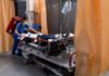 Медики назвали ранние симптомы Омикрон-штамма