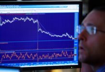 Время покупать. Инвесторы набросились на акцииСюжет