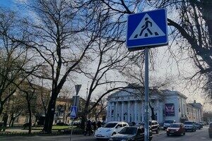 Коммунальщики рассказали где и какие дорожные знаки установили в Одессе