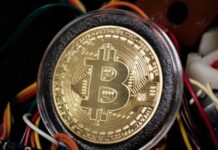 Биткоин рухнул из-за событий в Казахстане
