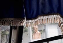 Декоммунизаторы нашли под Савранью уцелевший бюст Калинина и требуют его снести