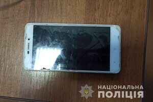 В Одессе ограбили пожилую женщину на костылях В Одессе ограбили пожилую женщину на костылях