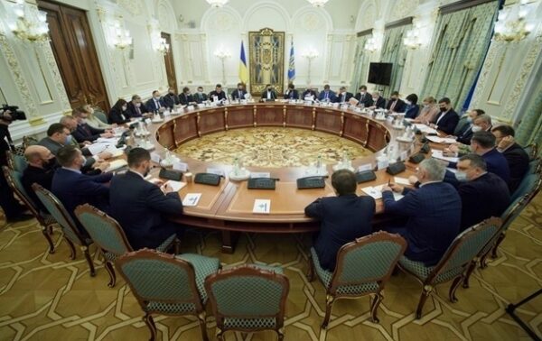 Зеленский созывает заседание СНБО Зеленский созывает заседание СНБО