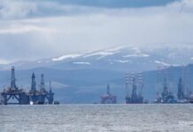 Нефть торгуется на двухмесячном максимуме