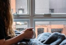 Как согреться на улице и дома: эффективные лайфхаки