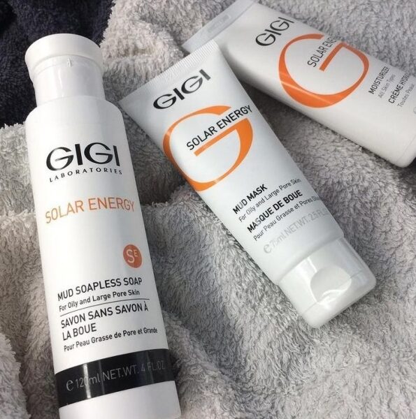 Комплекс косметики Gigi для проблемной кожи Комплекс косметики Gigi для проблемной кожи