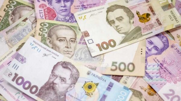 Украина сократила долю госдолга в 2021 году Украина сократила долю госдолга в 2021 году