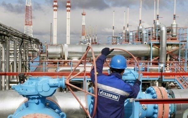 Газпром снова снизил транзит газа через Украину Газпром снова снизил транзит газа через Украину