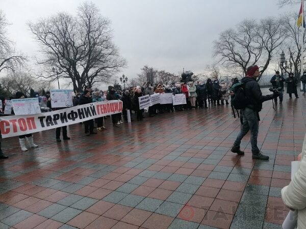 Перед мэрией Одессы проходят сразу три митинга Перед мэрией Одессы проходят сразу три митинга