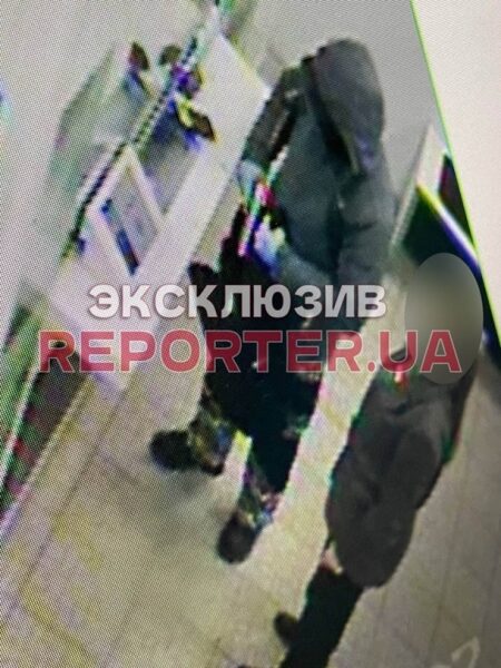 В Днепре ограбили отделение ПриватБанка В Днепре ограбили отделение ПриватБанка