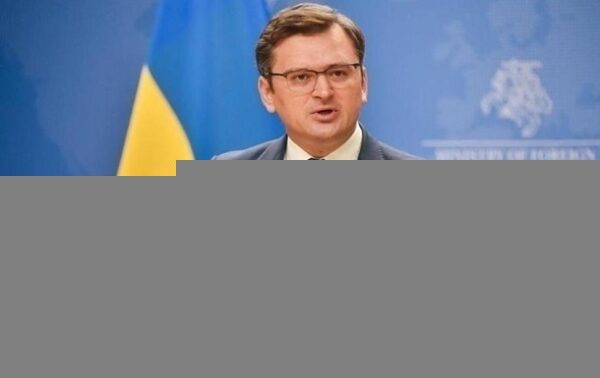 Не нужно ждать: Кулеба призвал Запад ввести санкции против РФ