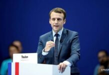 Макрон прибыл в Украину