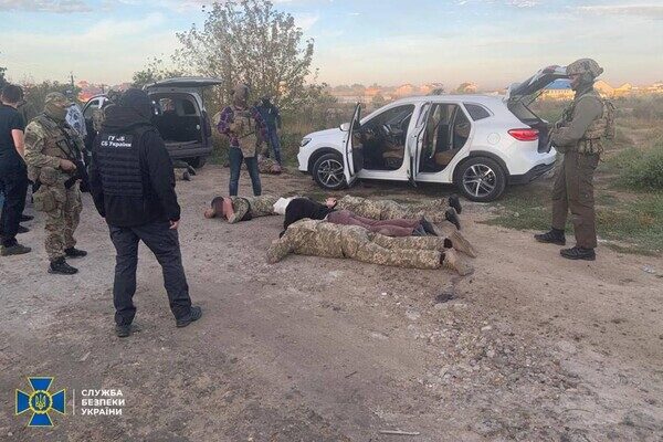 СБУ разоблачила агентурную сеть РФ, которая готовила провокации в Одессе ко дню рождения Путина СБУ разоблачила агентурную сеть РФ, которая готовила провокации в Одессе ко дню рождения Путина
