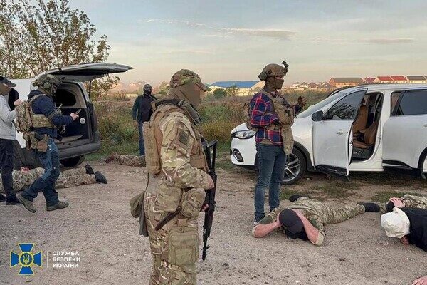 СБУ разоблачила агентурную сеть РФ, которая готовила провокации в Одессе ко дню рождения Путина СБУ разоблачила агентурную сеть РФ, которая готовила провокации в Одессе ко дню рождения Путина
