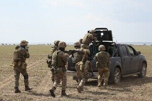 Морпехи в Одесской области тренировались наступать Морпехи в Одесской области тренировались наступать