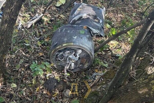Одесские теробороновцы сбили российскую ракету из автомата Калашникова Одесские теробороновцы сбили российскую ракету из автомата Калашникова