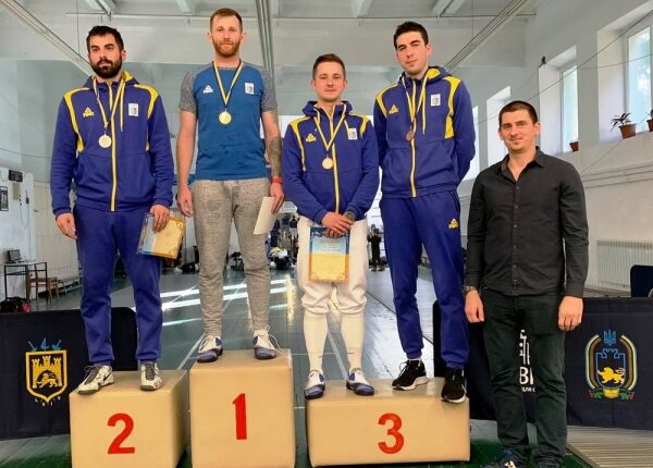 Фехтування. Одеські спортсмени завоювали бронзові медалі чемпіонату України Фехтування. Одеські спортсмени завоювали бронзові медалі чемпіонату України