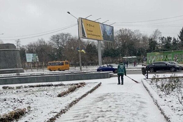 В Одессе и области идет снег: какая ситуация на дорогах В Одессе и области идет снег: какая ситуация на дорогах