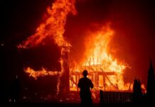 В Малиновском районе Одессы горел жилой дом: погиб мужчина