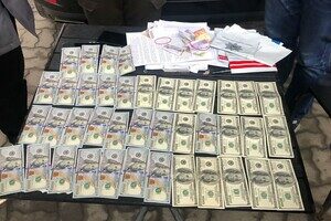 В Одессе психиатр выдавал документы по инвалидности для "уклонистов" В Одессе психиатр выдавал документы по инвалидности для "уклонистов"