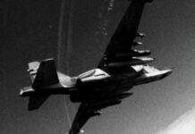 Российская армия сбила свой самолет, а ВСУ совершили атаку на аэродром в РФ