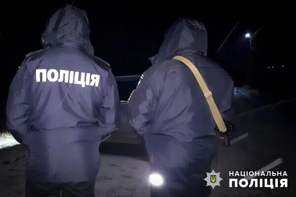 В Одесской области пьяный водитель на смерть сбил двух женщин В Одесской области пьяный водитель на смерть сбил двух женщин
