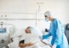 В Украине с октября прошлого года умерло почти 600 COVID-инфицированных