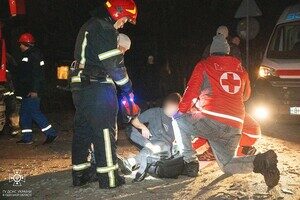 Последствия атаки "шахедов" на Одессу: пострадали шесть человек Последствия атаки "шахедов" на Одессу: пострадали шесть человек