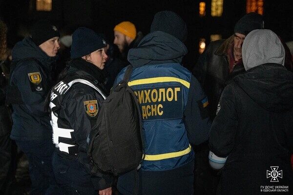 Последствия атаки "шахедов" на Одессу: пострадали шесть человек Последствия атаки "шахедов" на Одессу: пострадали шесть человек
