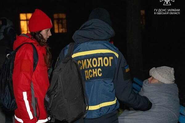 Последствия атаки "шахедов" на Одессу: пострадали шесть человек Последствия атаки "шахедов" на Одессу: пострадали шесть человек
