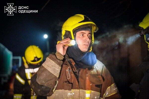 Масштабный пожар на СТО в Одессе: стала известна причина Масштабный пожар на СТО в Одессе: стала известна причина