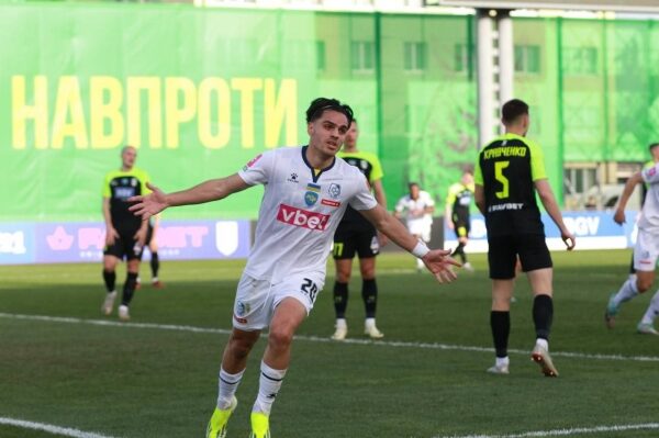 Футбол. «Полісся» - «Чорноморець» - 1:4 (+пресконференція та відеоогляд матчу) Футбол. «Полісся» - «Чорноморець» - 1:4 (+пресконференція та відеоогляд матчу)