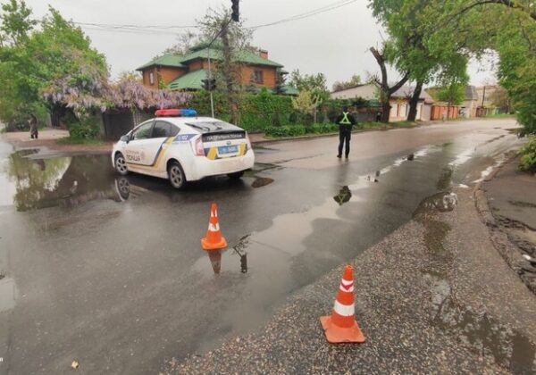 После взрывов в Одессе временно ограничили движение После взрывов в Одессе временно ограничили движение