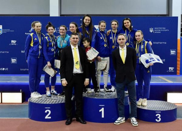 Фехтування. Історичне золото шаблісток і сьомий титул Андрія ЯГОДКИ на чемпіонаті України Фехтування. Історичне золото шаблісток і сьомий титул Андрія ЯГОДКИ на чемпіонаті України