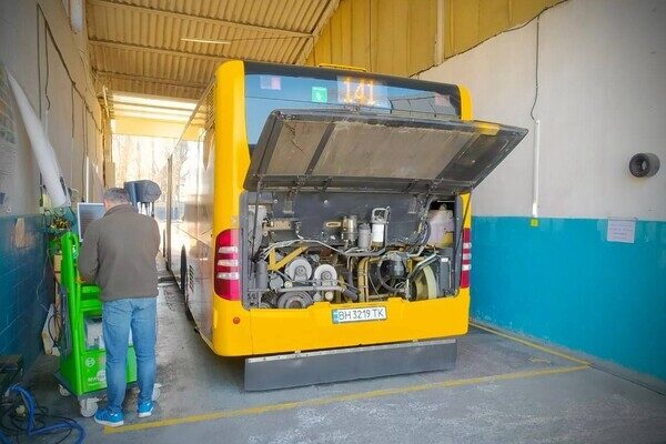 Автобусы из Регенсбурга в Одессе: Труханов просит изменить законодательство Автобусы из Регенсбурга в Одессе: Труханов просит изменить законодательство