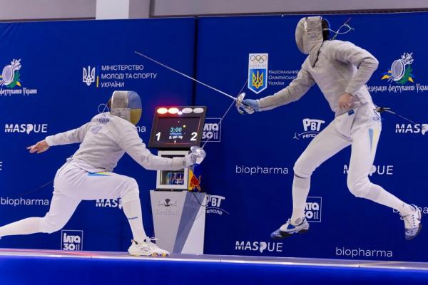 Фехтування. Історичне золото шаблісток і сьомий титул Андрія ЯГОДКИ на чемпіонаті України Фехтування. Історичне золото шаблісток і сьомий титул Андрія ЯГОДКИ на чемпіонаті України
