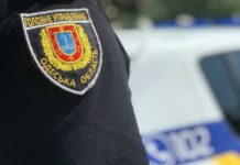 «Это же не минус 100 человек, только 30»: в Одессе полицейскую из-за скандального ролика отстранили от работы