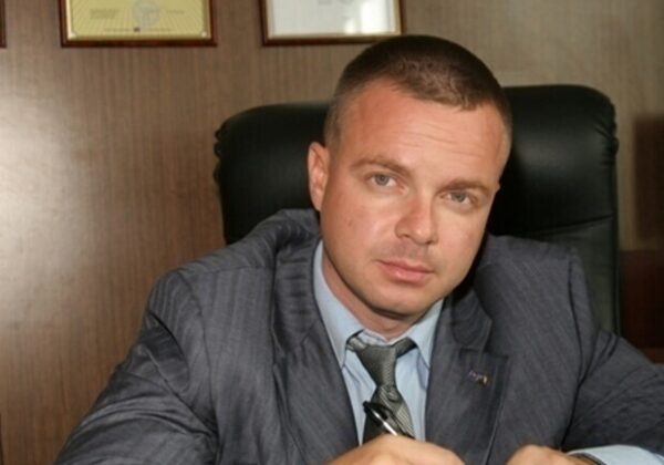 В Одессе уволили руководителя "Горзелентреста": причина В Одессе уволили руководителя "Горзелентреста": причина