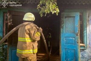 Курил в постели: в Одесской области на пожаре погиб мужчина Курил в постели: в Одесской области на пожаре погиб мужчина