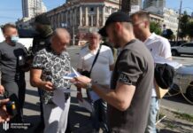 Одесский экс-военком Борисов ездил отдыхать в Испанию и на Сейшелы вместо фронта: он снова идет под суд